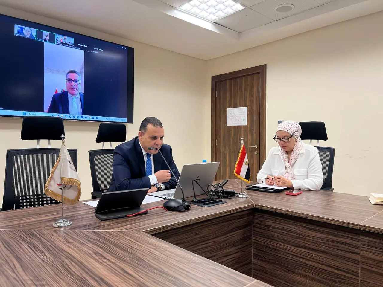 0d6f634bc166ff6f35a23883f2632861