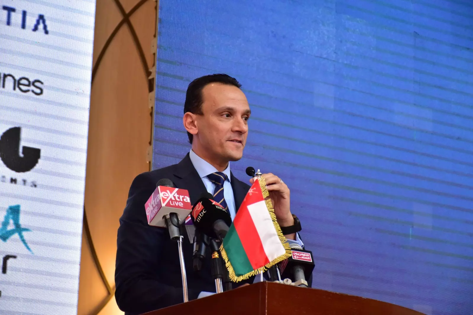 1f99225cdae2fe4a27ae158cfdfd515e