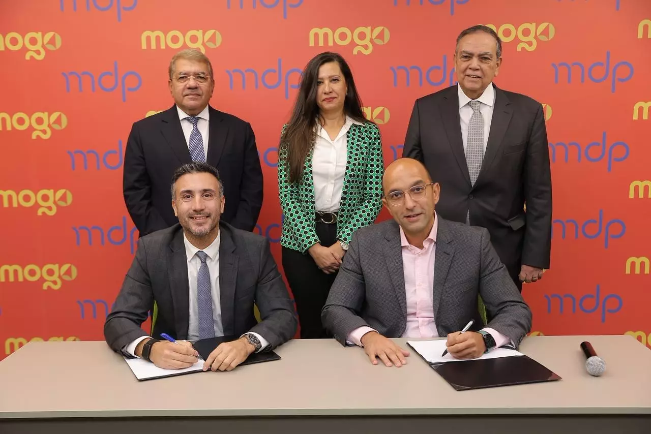 3297db7ede143d4bfdb326c711f78377