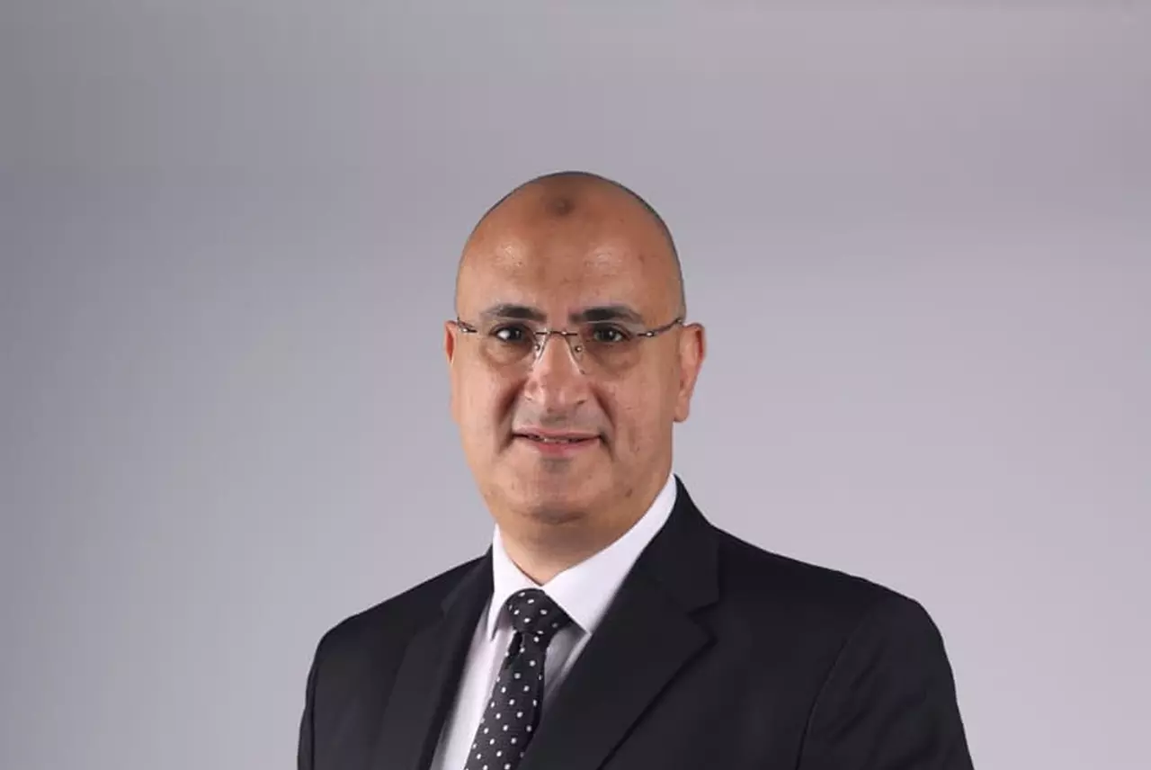 6420eb20f4cb78126a44d27744efb171