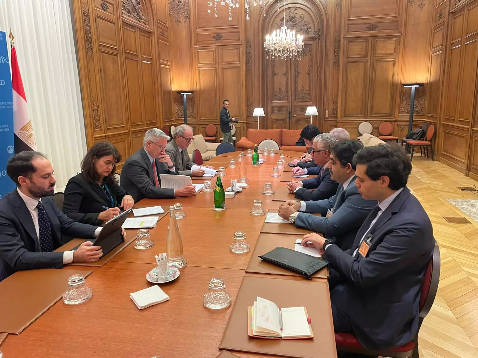 69dbaf74679559cf66c25a7502866851