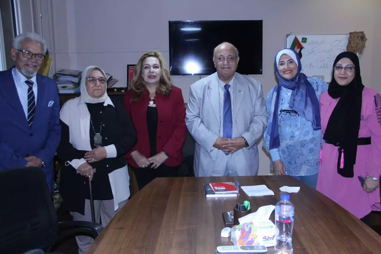 6c9893462ef2dcce3d8eebff591b671c