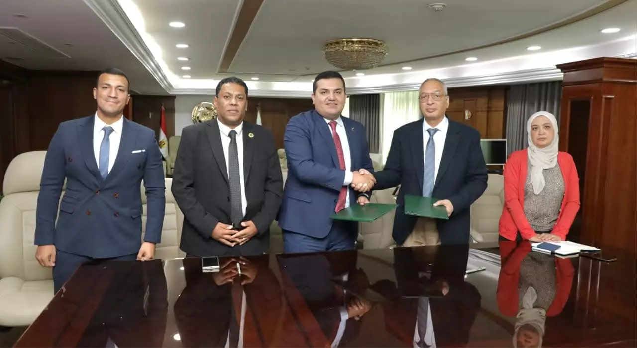 6dd8d6e3d2cd0ca4325619616a2ed262