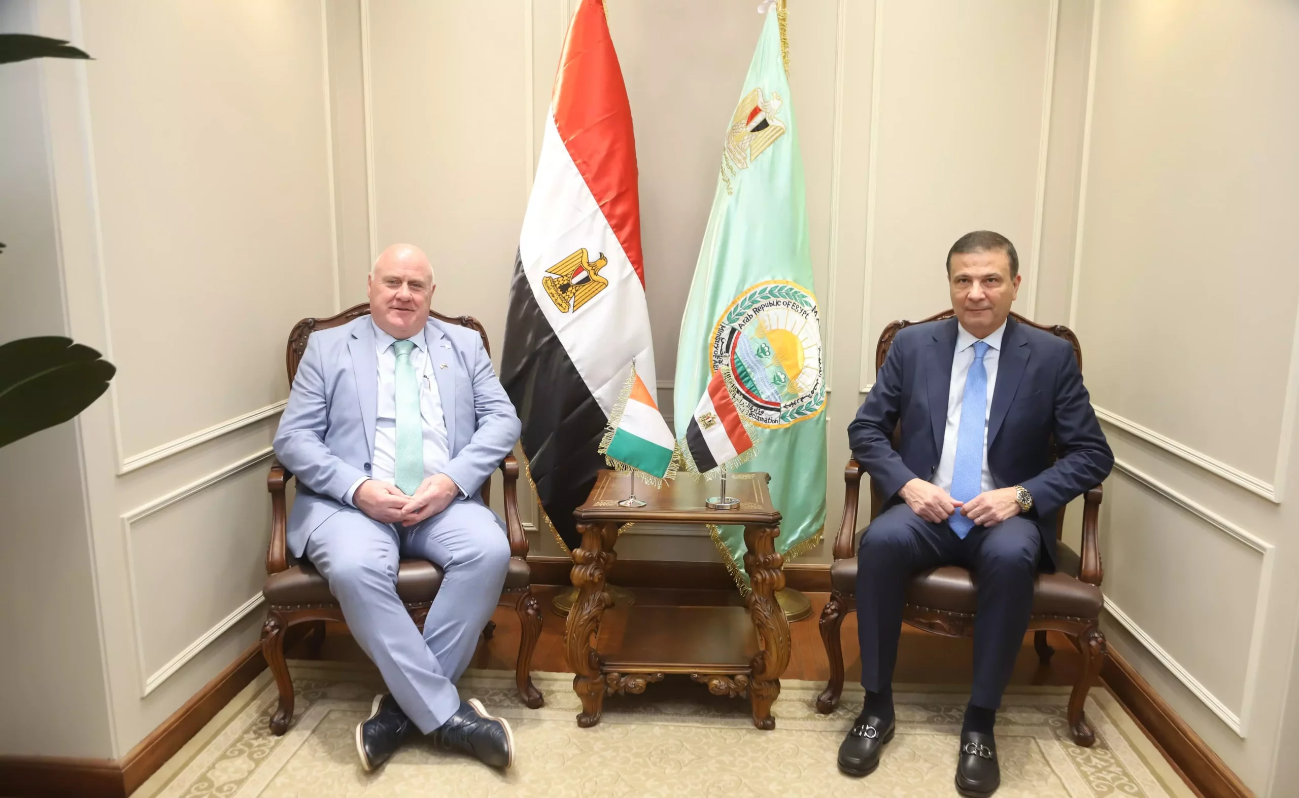 6e0f55fc7695e8f4b4839efd3e284952