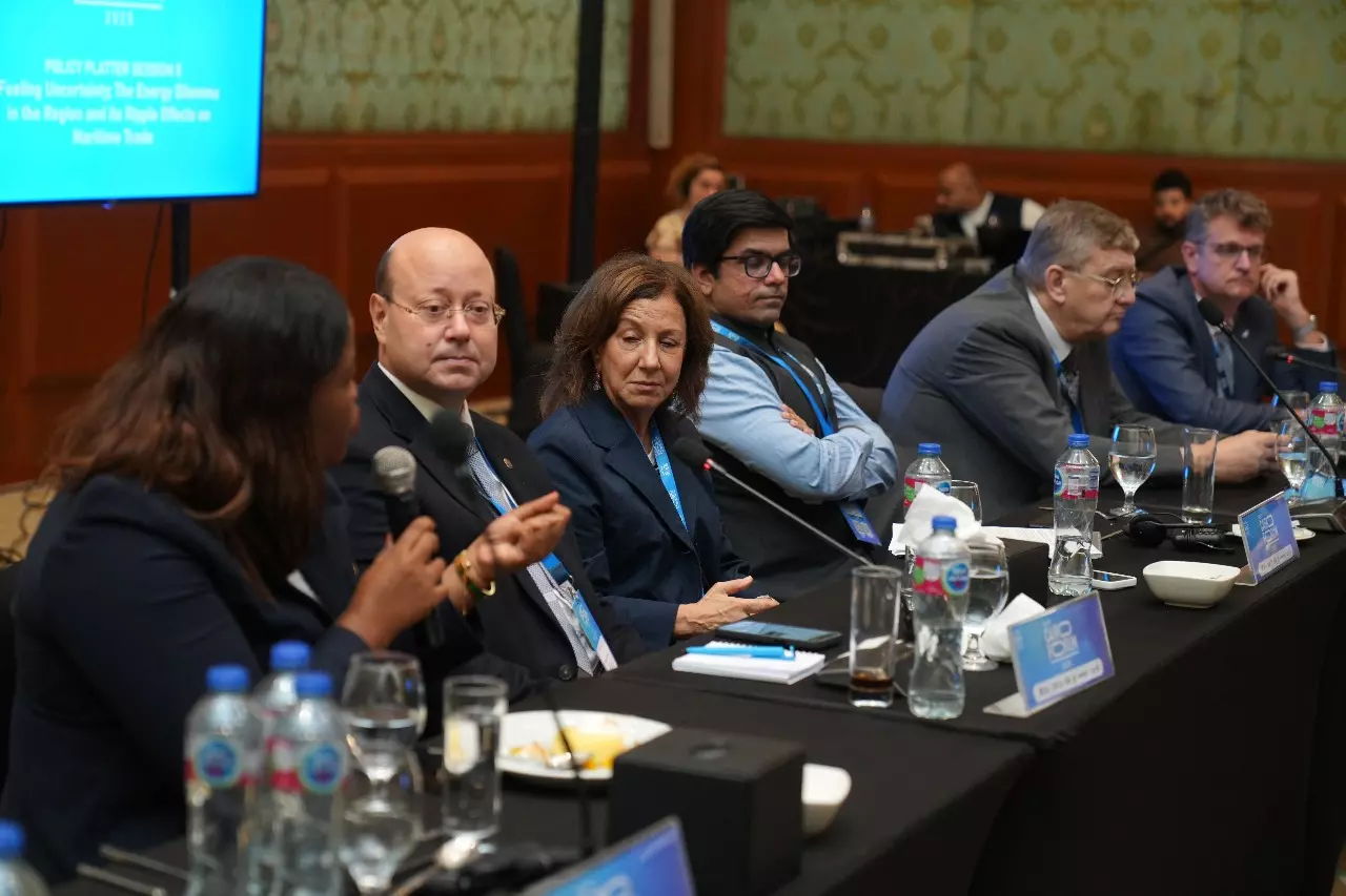 7fe638bbfd28bfeb3491b9850ec63cd5