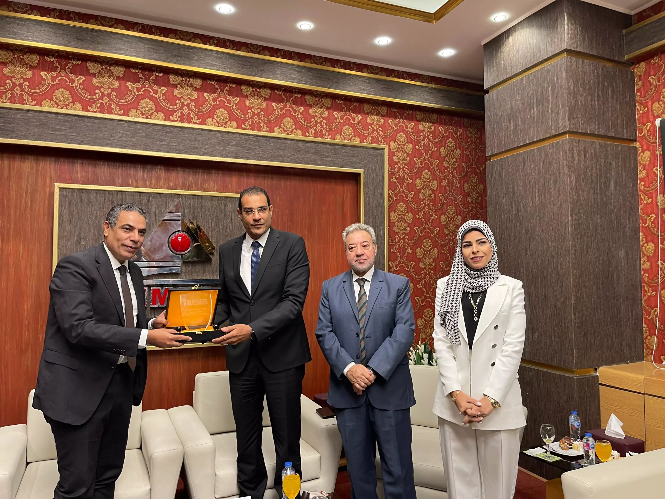 9785db734fae14ad42ca30bf7e5175dc