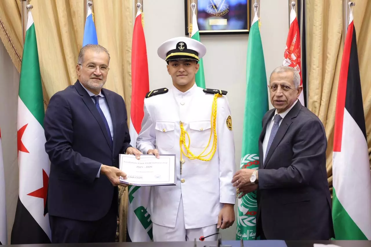 E00a9853b1ff42286f5cc0a67a9aef9c