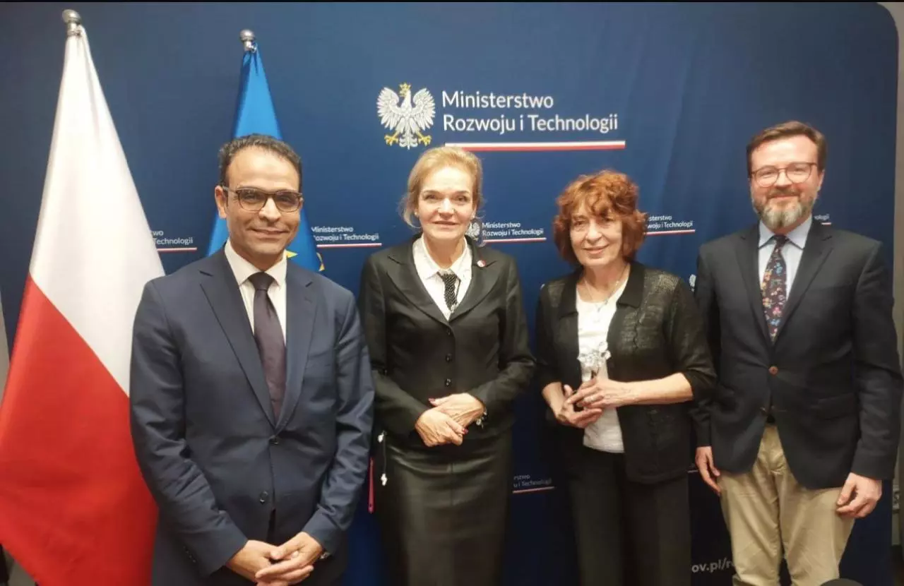 E541075c3a7c6bc24389226f17598794