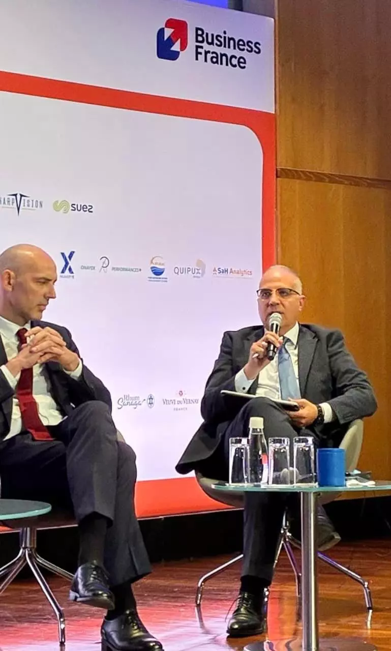 Ee4842fbf34d454a521da477edb1db78