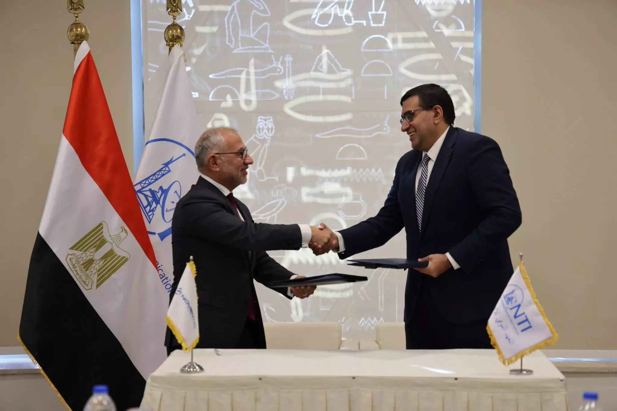 0e3fdc01603ee285e1edfefa7b97081f