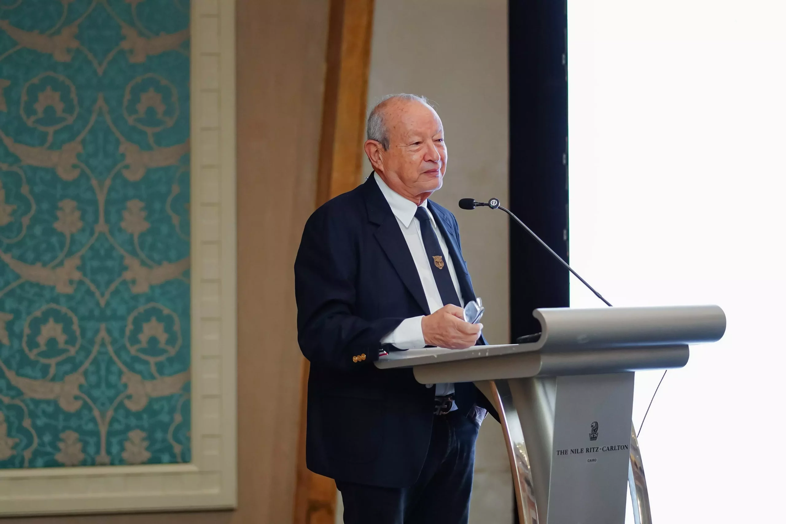 16536d1e16e53bad845cd1191969c5da