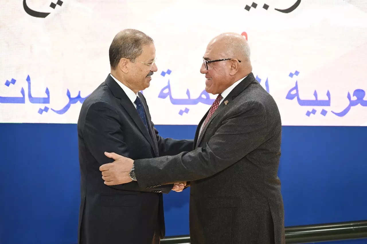 1a3f09b6bfd22c633c21b8be288d0ddb