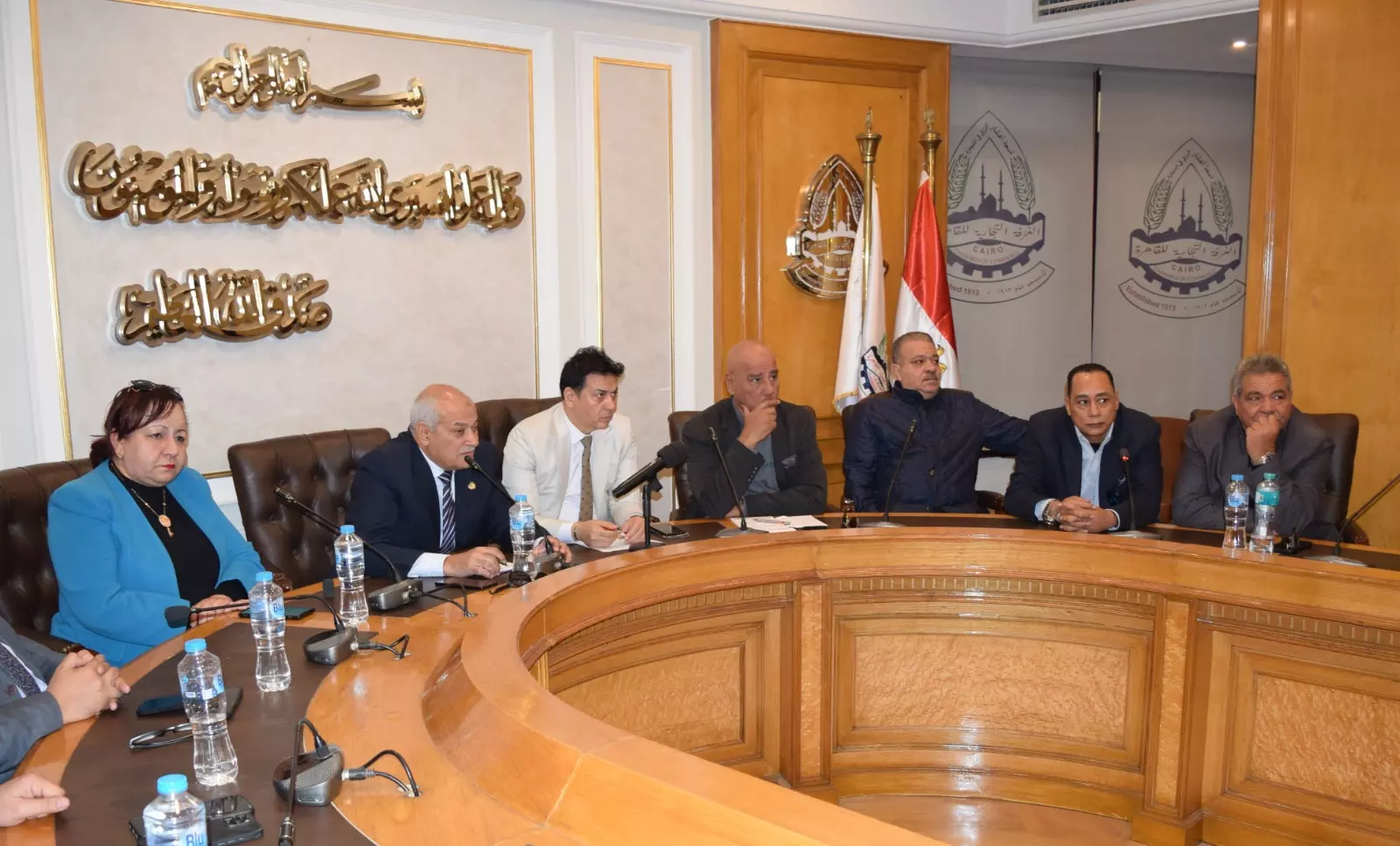 37002bd1fdb914b7080c2d6e423c71de