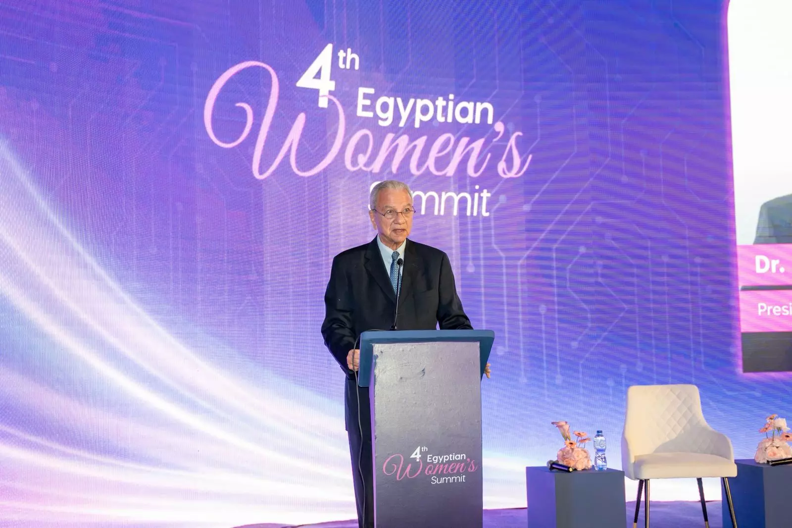 6166b06718bff2253057b7f73650cc8d