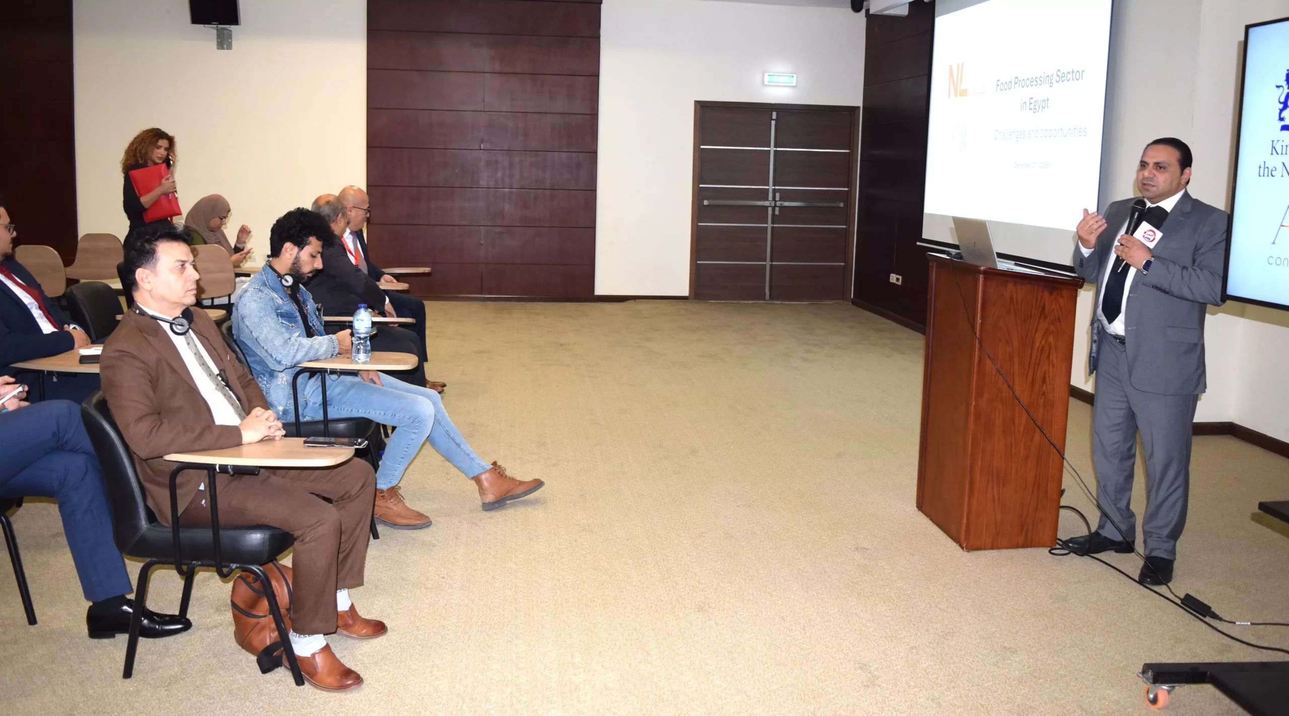 69dc985ec56644bd5fdb20a98f2ee022