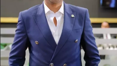 69ead69e9547aaa2e548184ed601385a