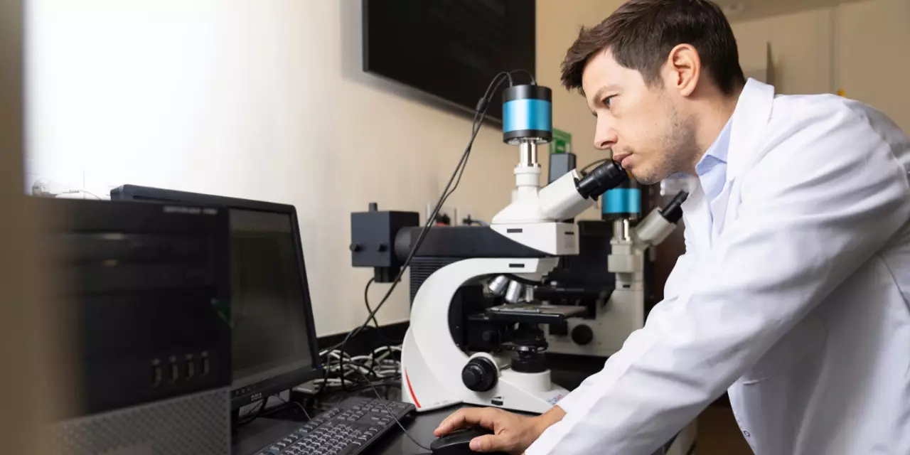 6e72a57833bc33632fff89844f865335