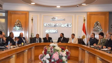 8ba99cbcfec9d1cf55ddd08a7cd9579c