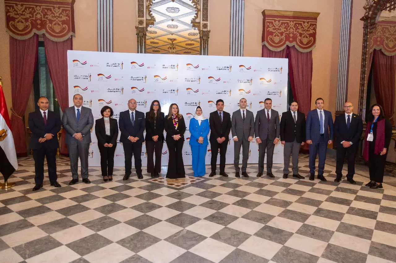 8c36005d9a8128bcafd360a3753e79a3