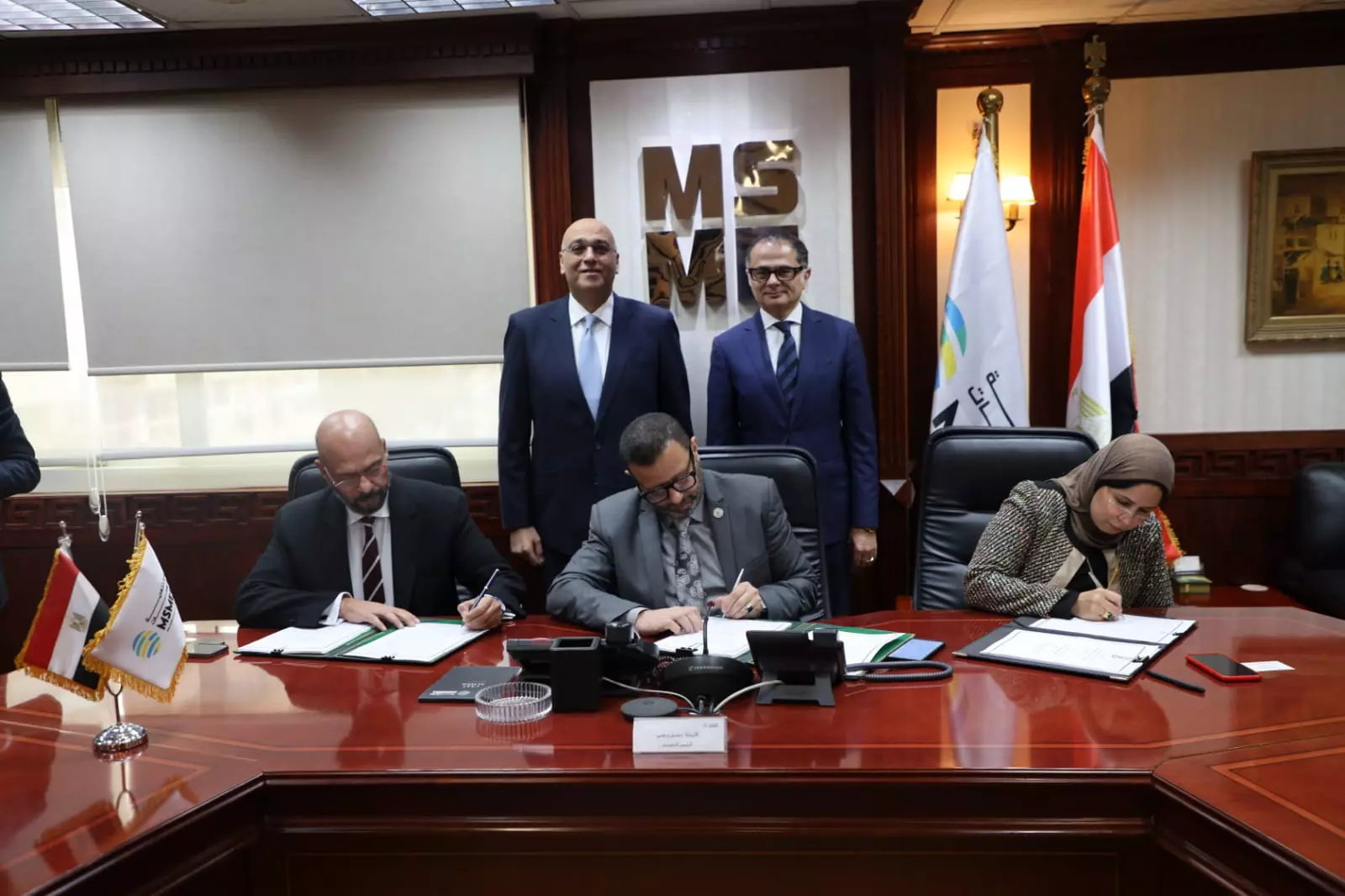 9eea3e53e2911c1cee7616c9bd5cc0f9