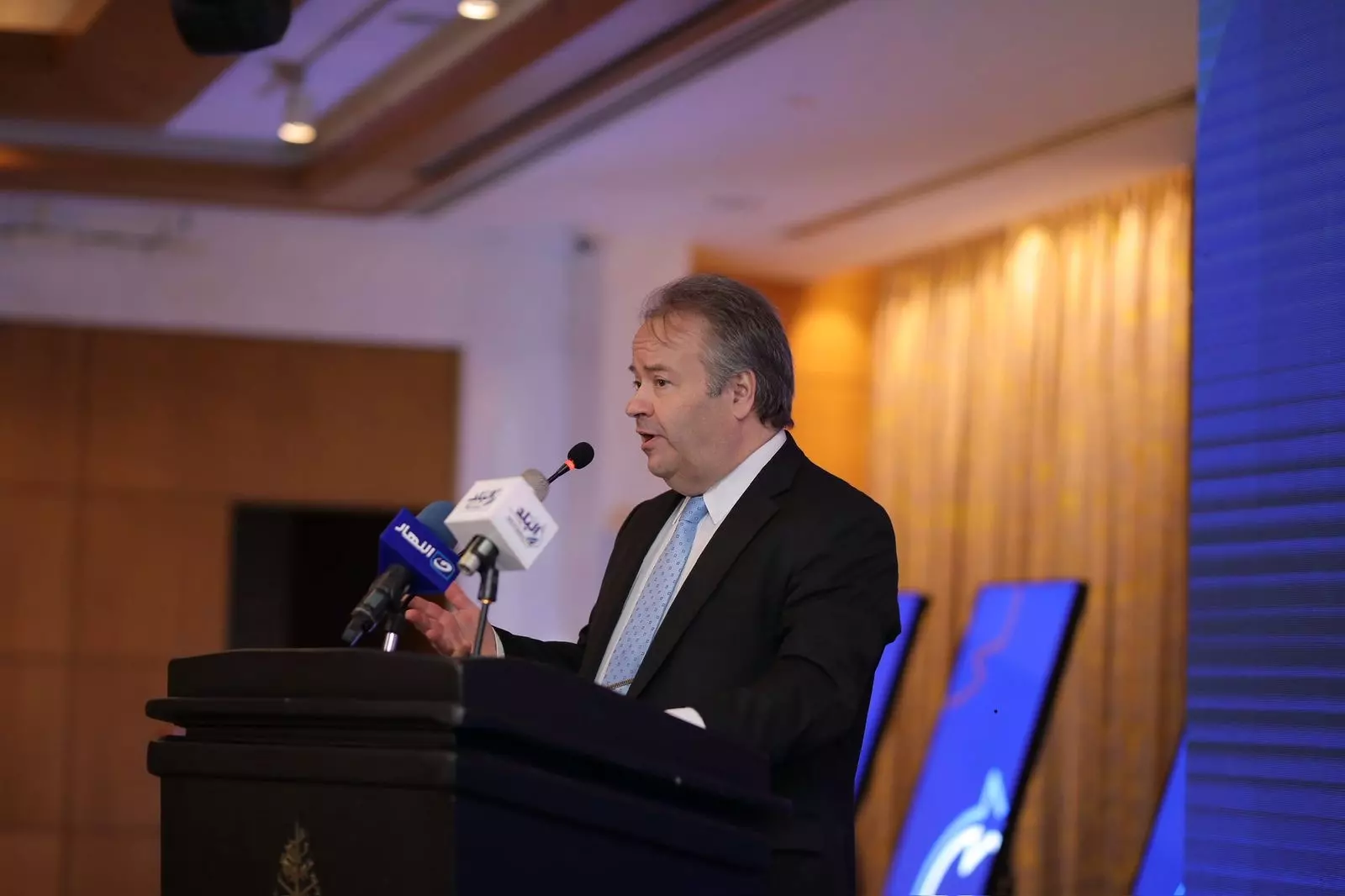 A7f260a04a26d75f16faebacbef81fb2