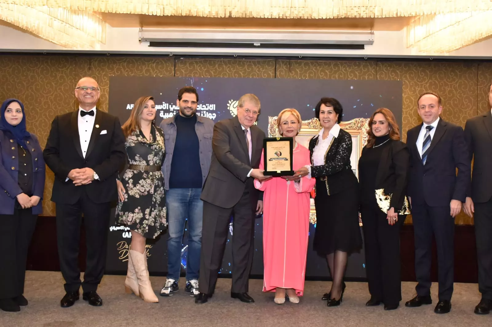 C4d19e77810b4e5b8f248bea9a4cba71