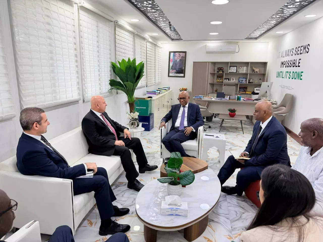 D18f2bf94f2ebb5cad8cc3bcca811f8a