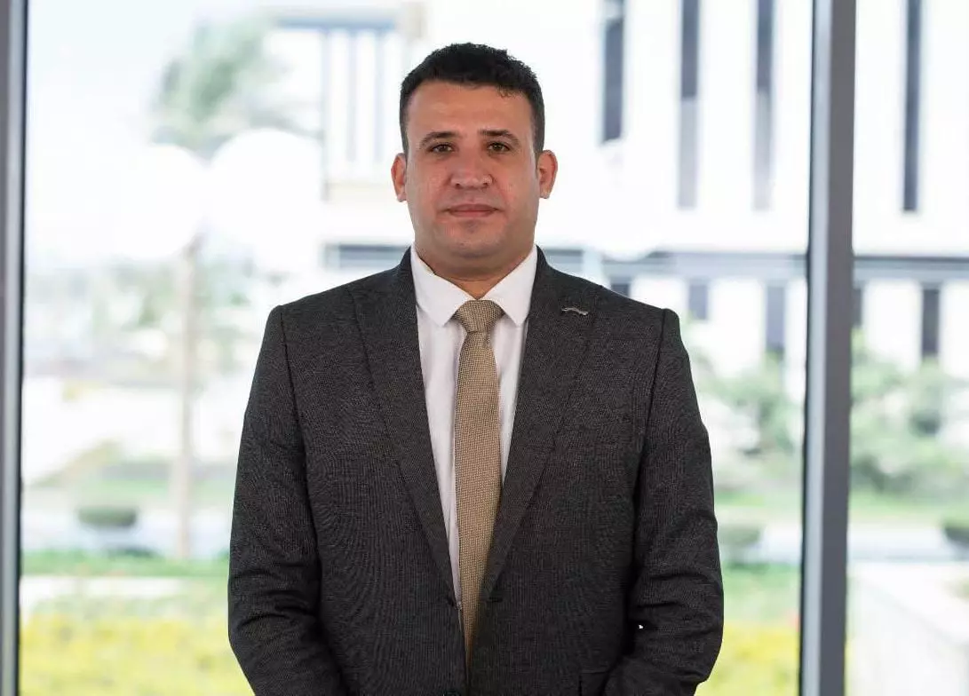 D37597da686f76c4e196972d72012727