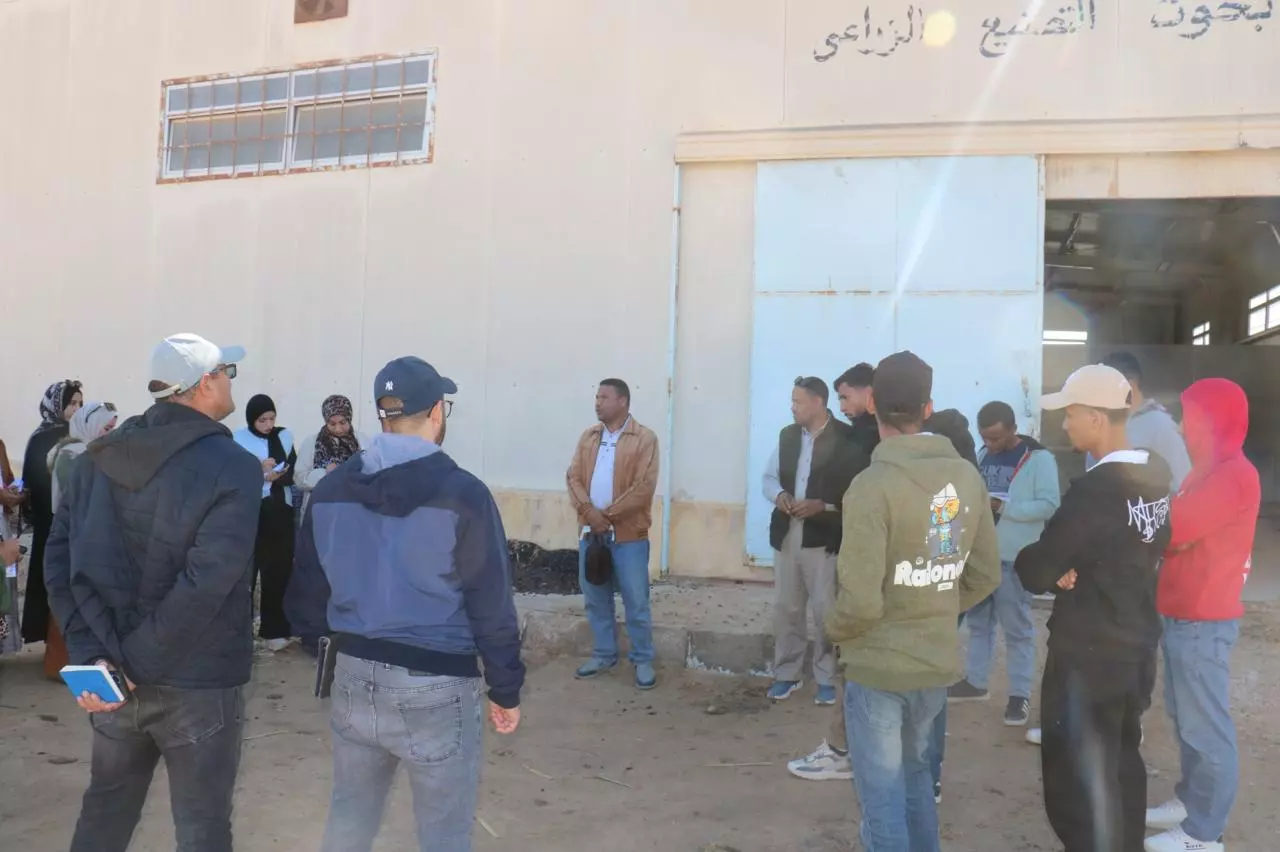 Eb03dba389f8149f2e8948854eb40416