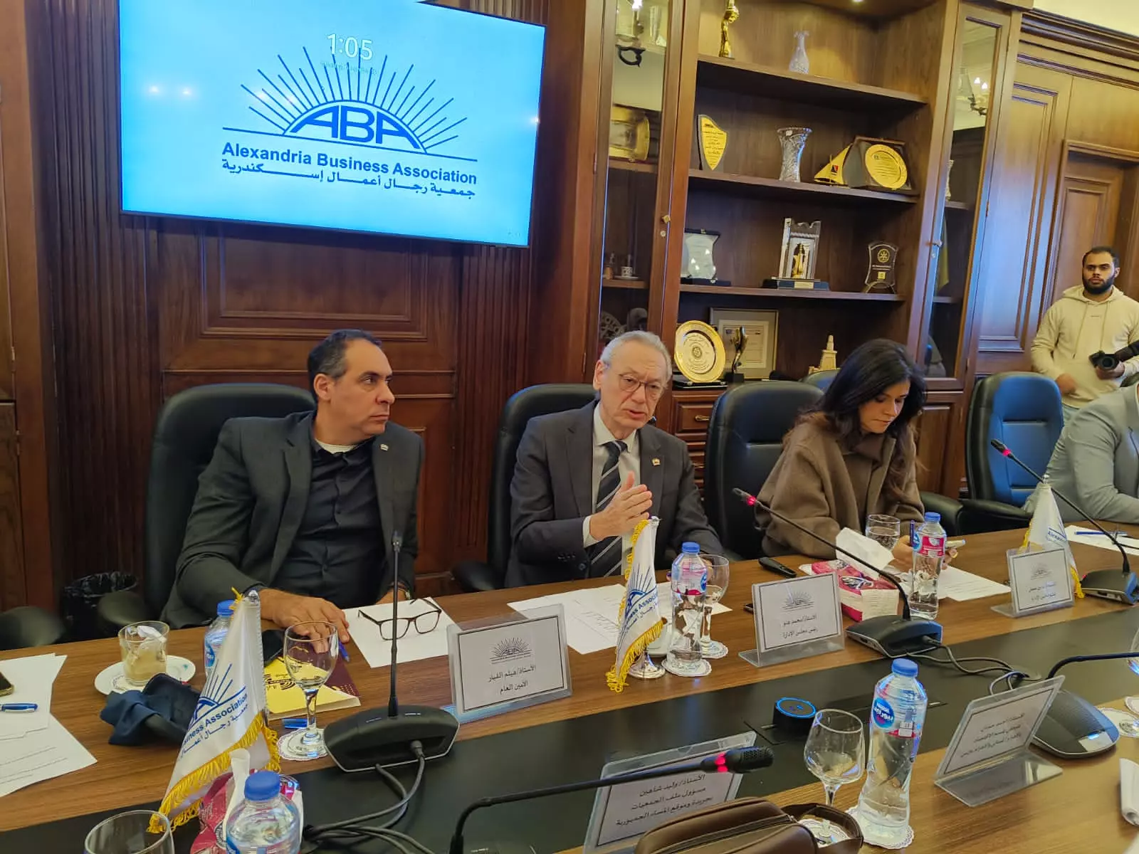 F90ee281c8dba12e06303aa33c38ab1a