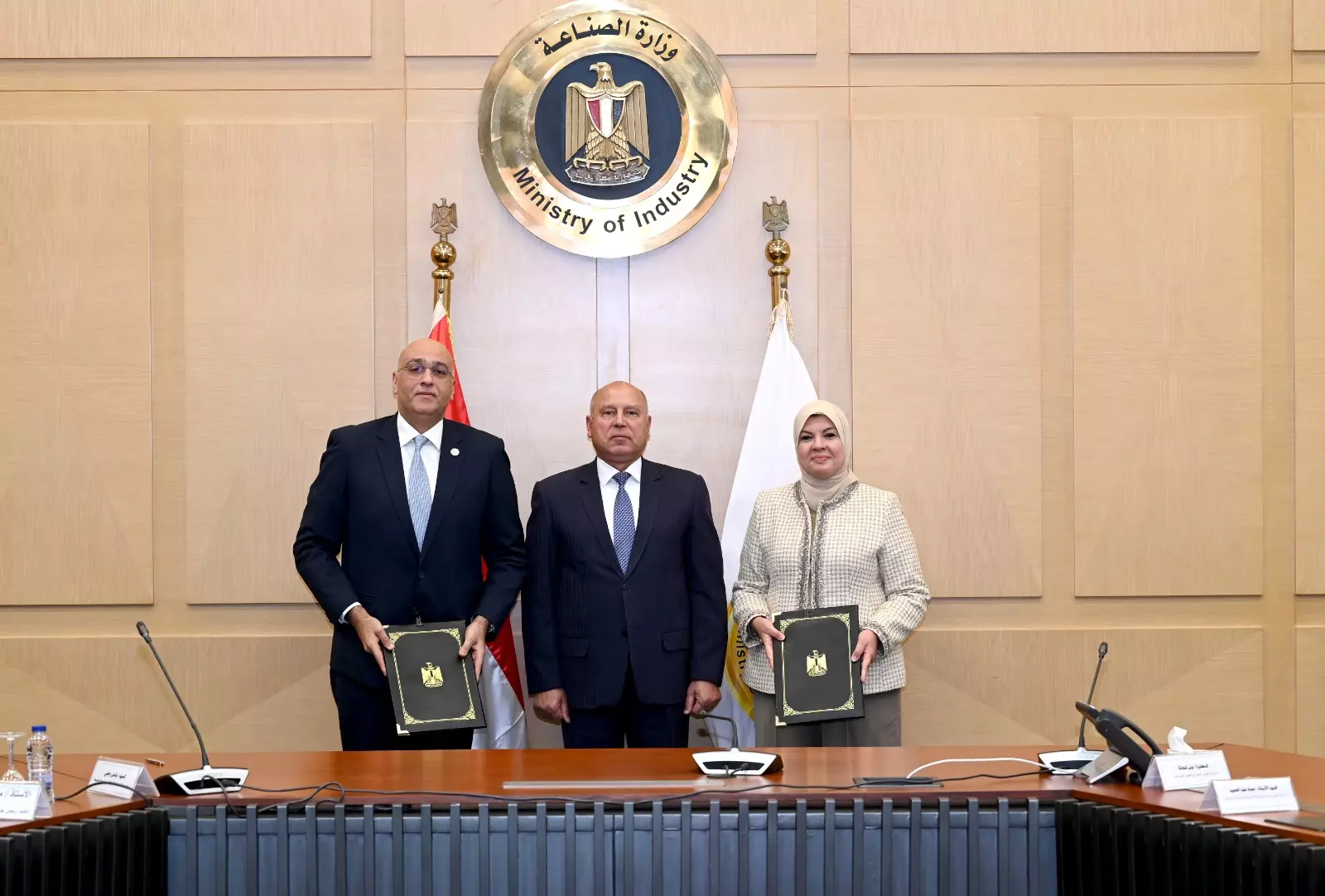 10d7398fe4e2388f9cba52b9f853a116