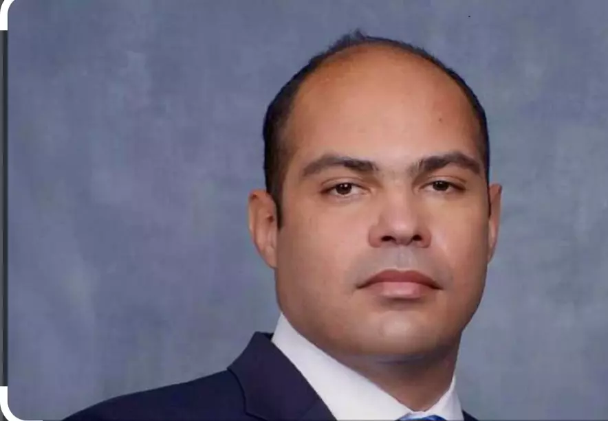 57c6abcb72f44bebff680f0893a0eedc