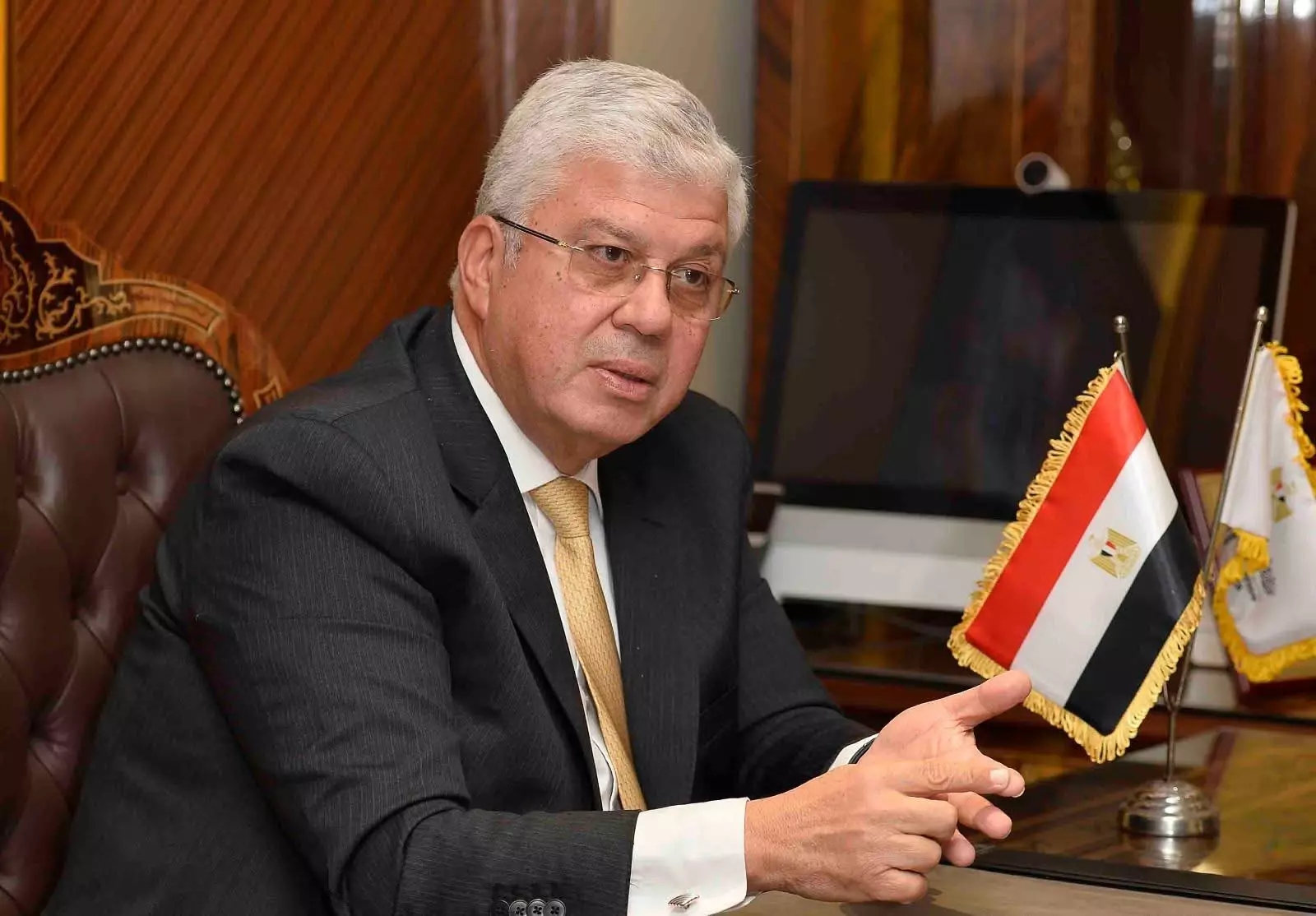 De7ae54f812fb5a0f8926db2447ac19b