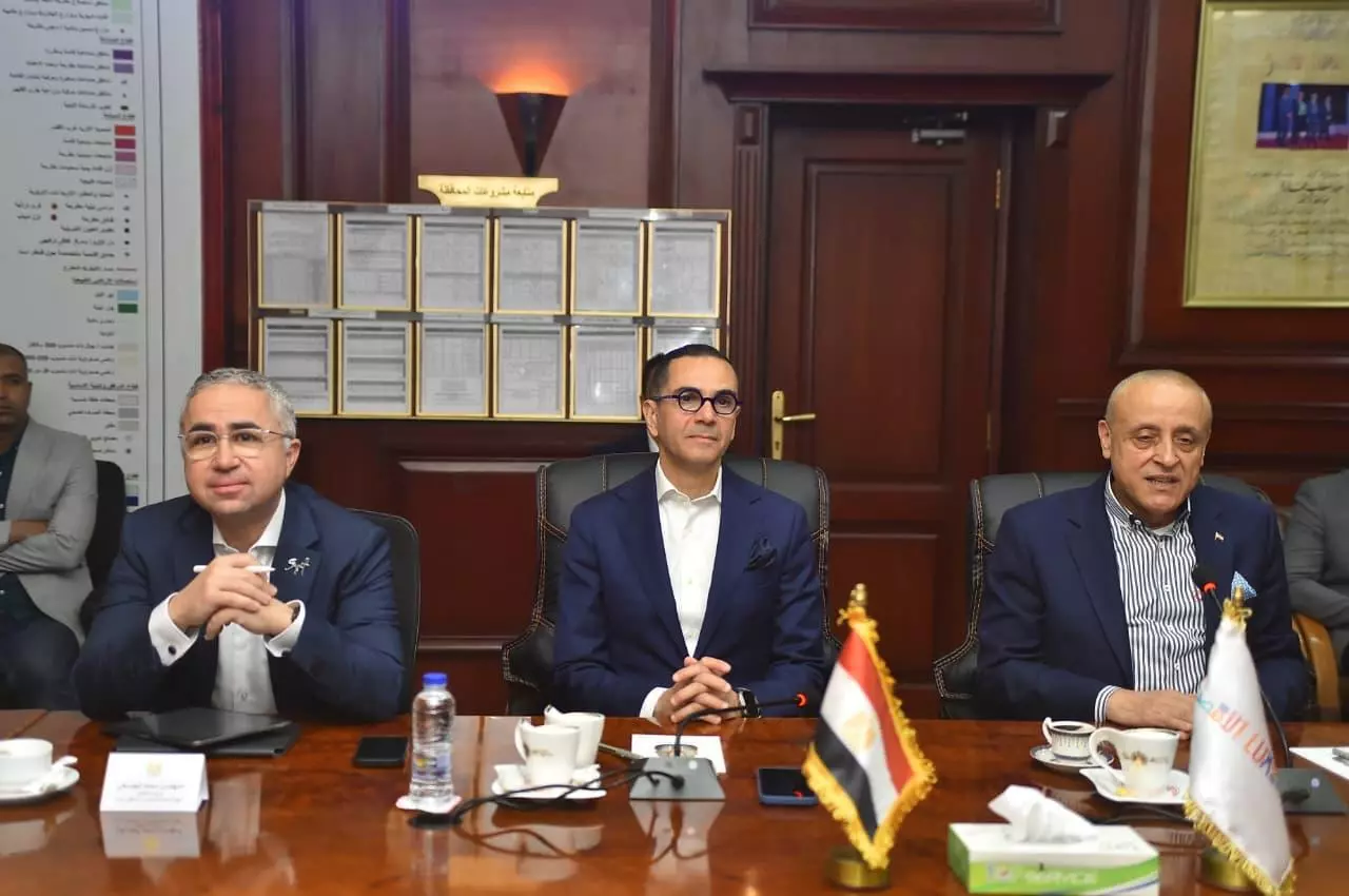 E9a5081045008477cec27c538e556c27