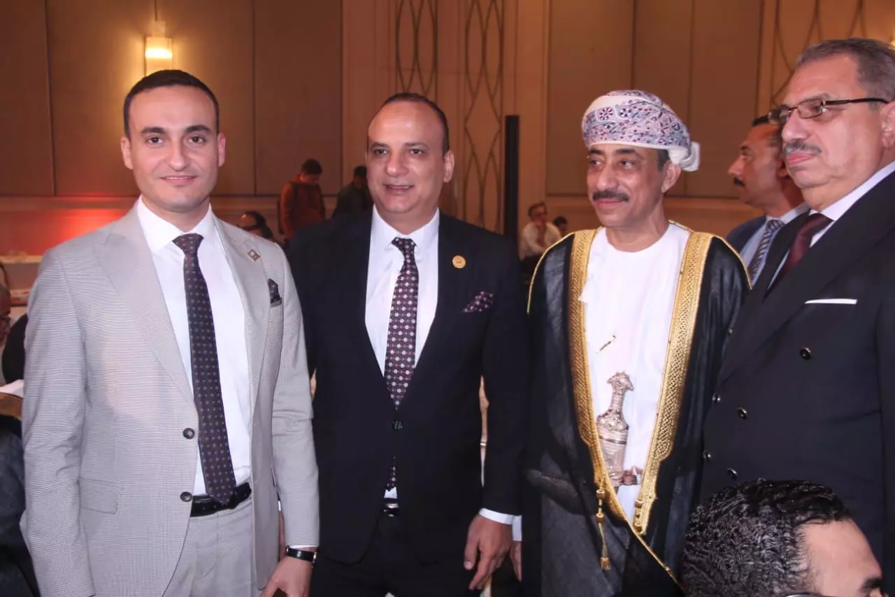 Fffeb27dd17feadbe2cfa9294a8249ab