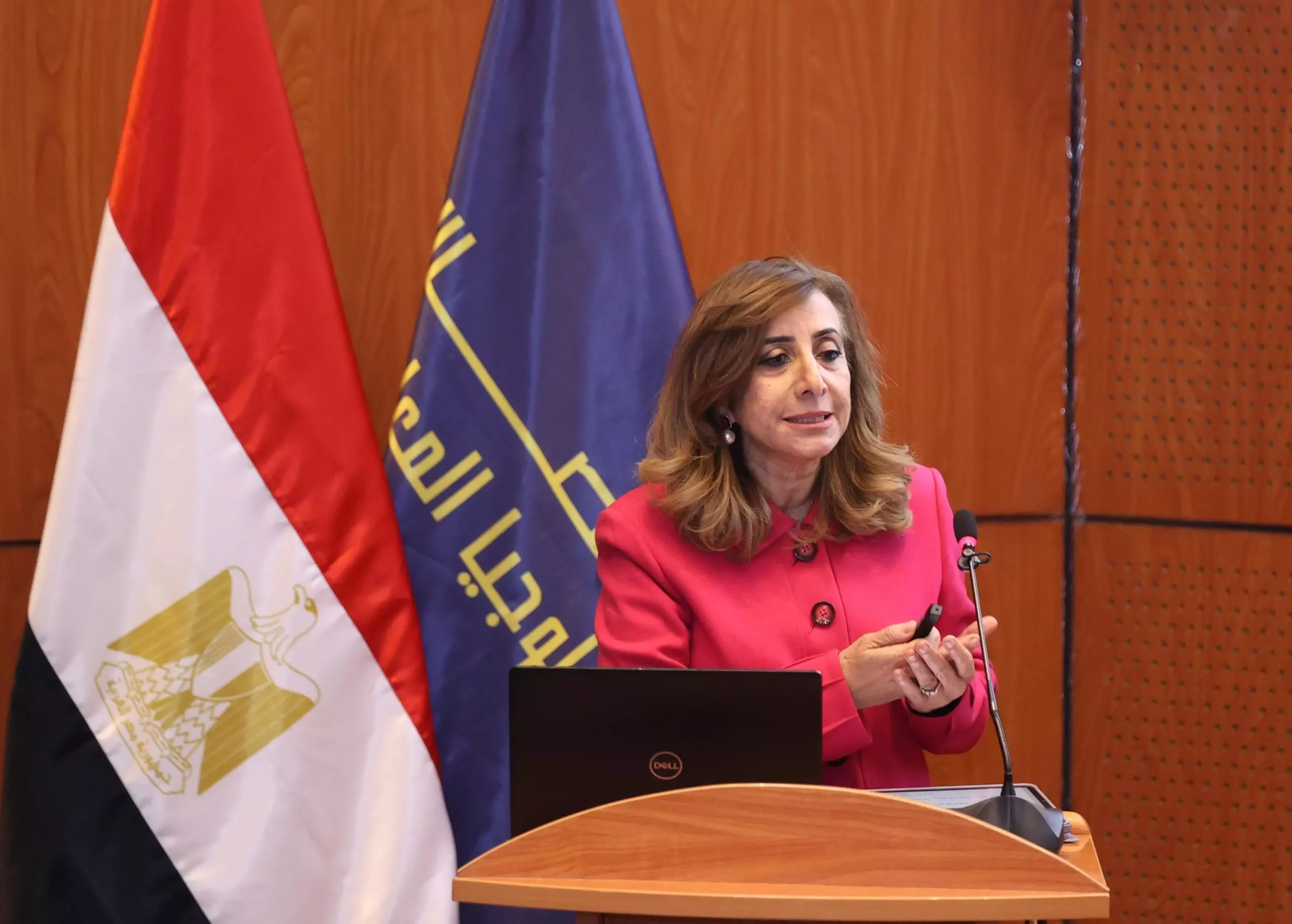 084385ed3c05c1ad826d3b7370a70886