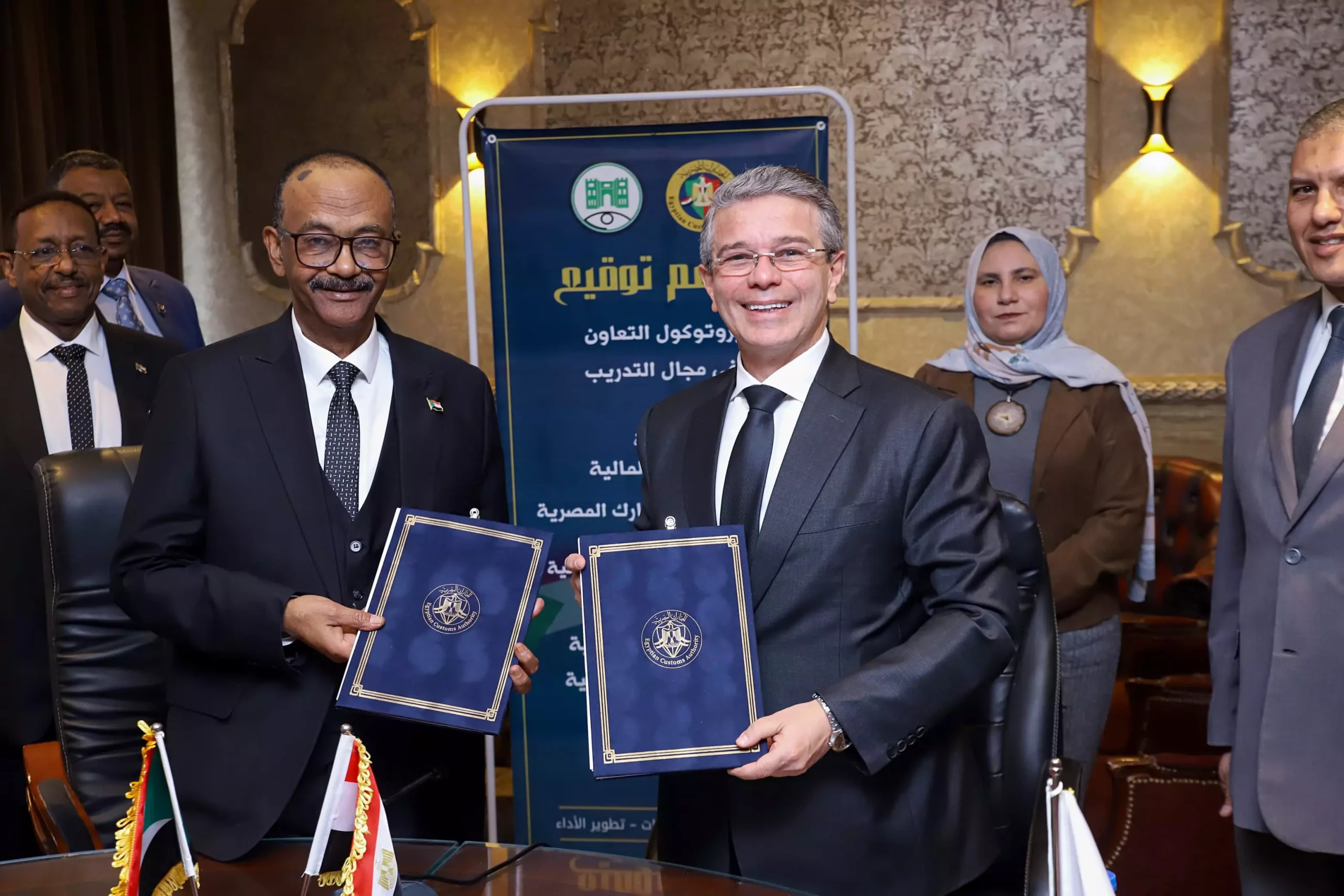 4eddc7ee16b31926472f95d3b7566b03