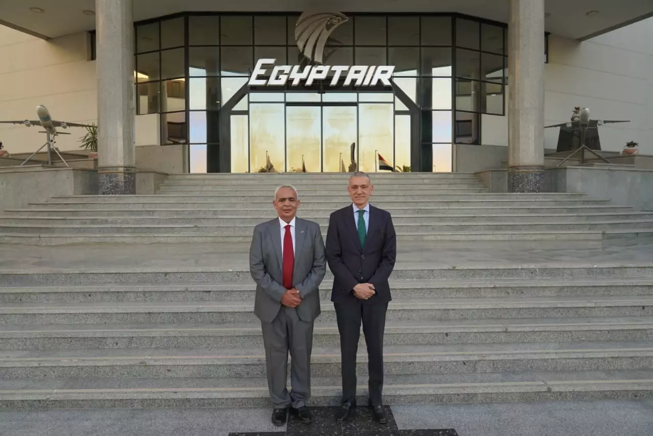 63c344ec690f7c52b948e1cb64c223aa