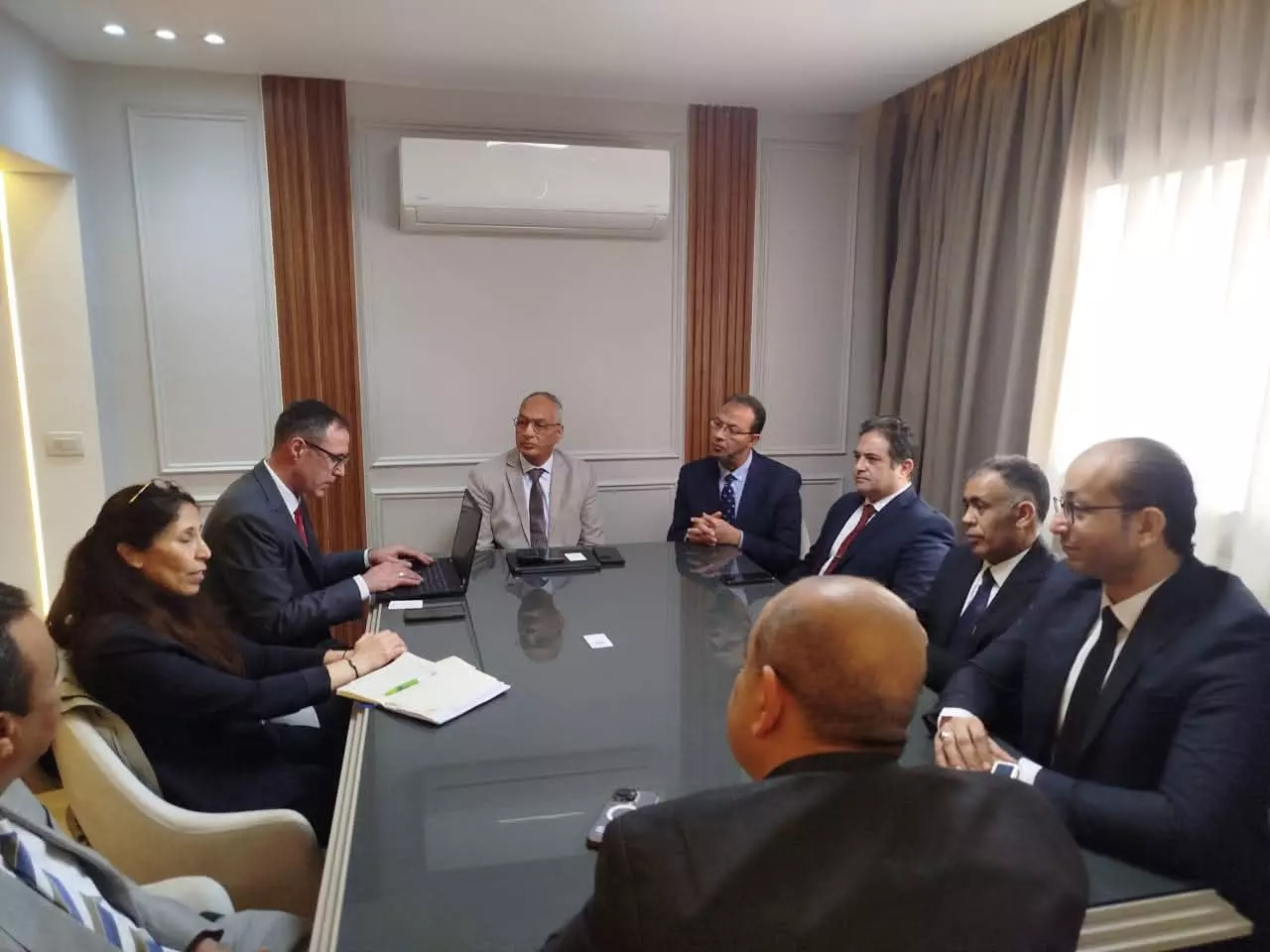 64f08a3d37e995fad5a7c01f3eea5c9a