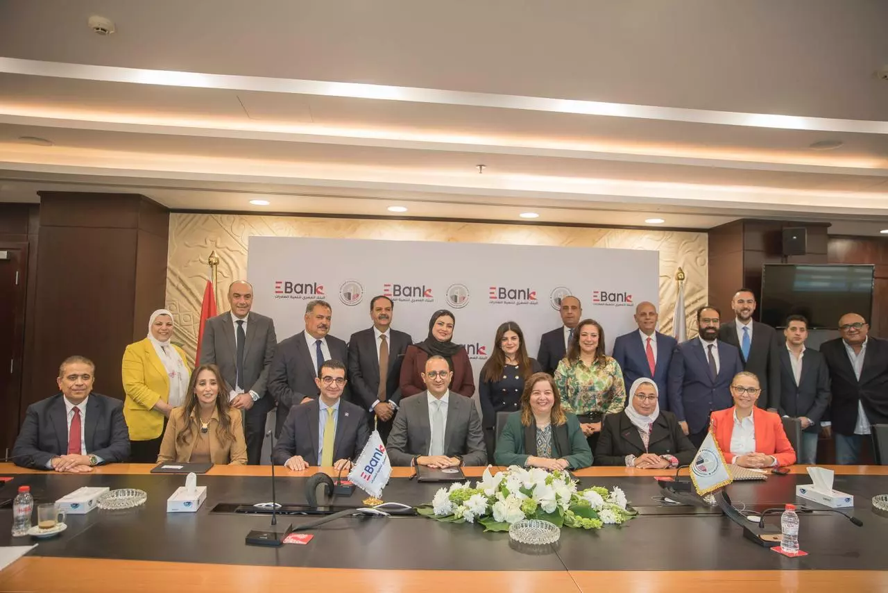 83213fef1a9e014459e43d4b9be7b096