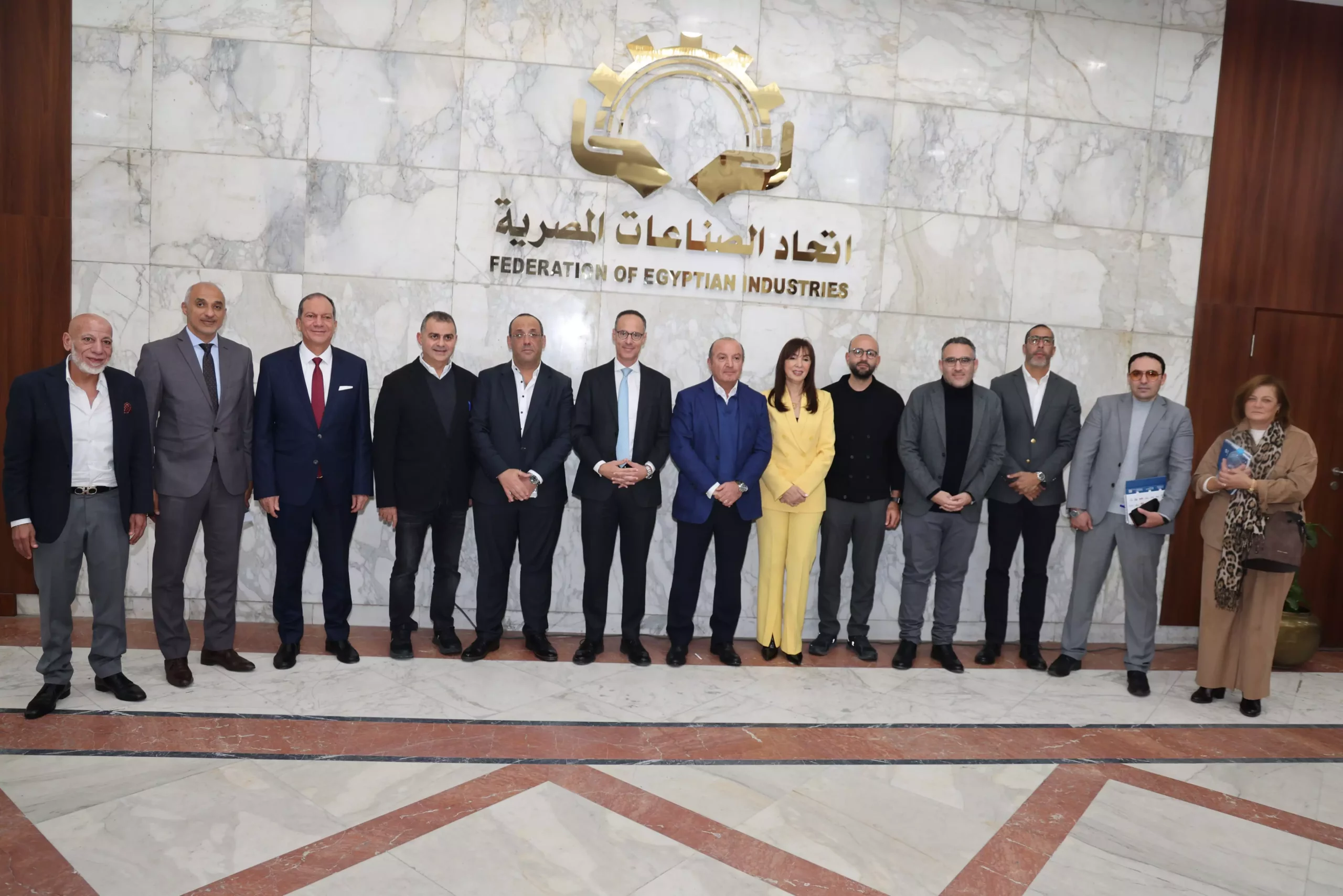 932cb8c613490c313c32260147bb2b55