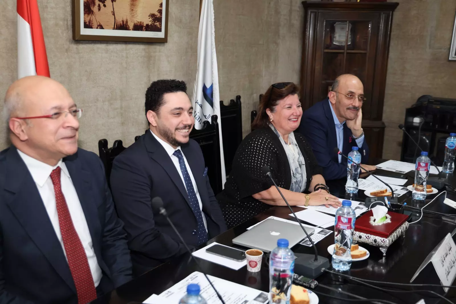 Bd3468fe672c3899f2249c44e617f236