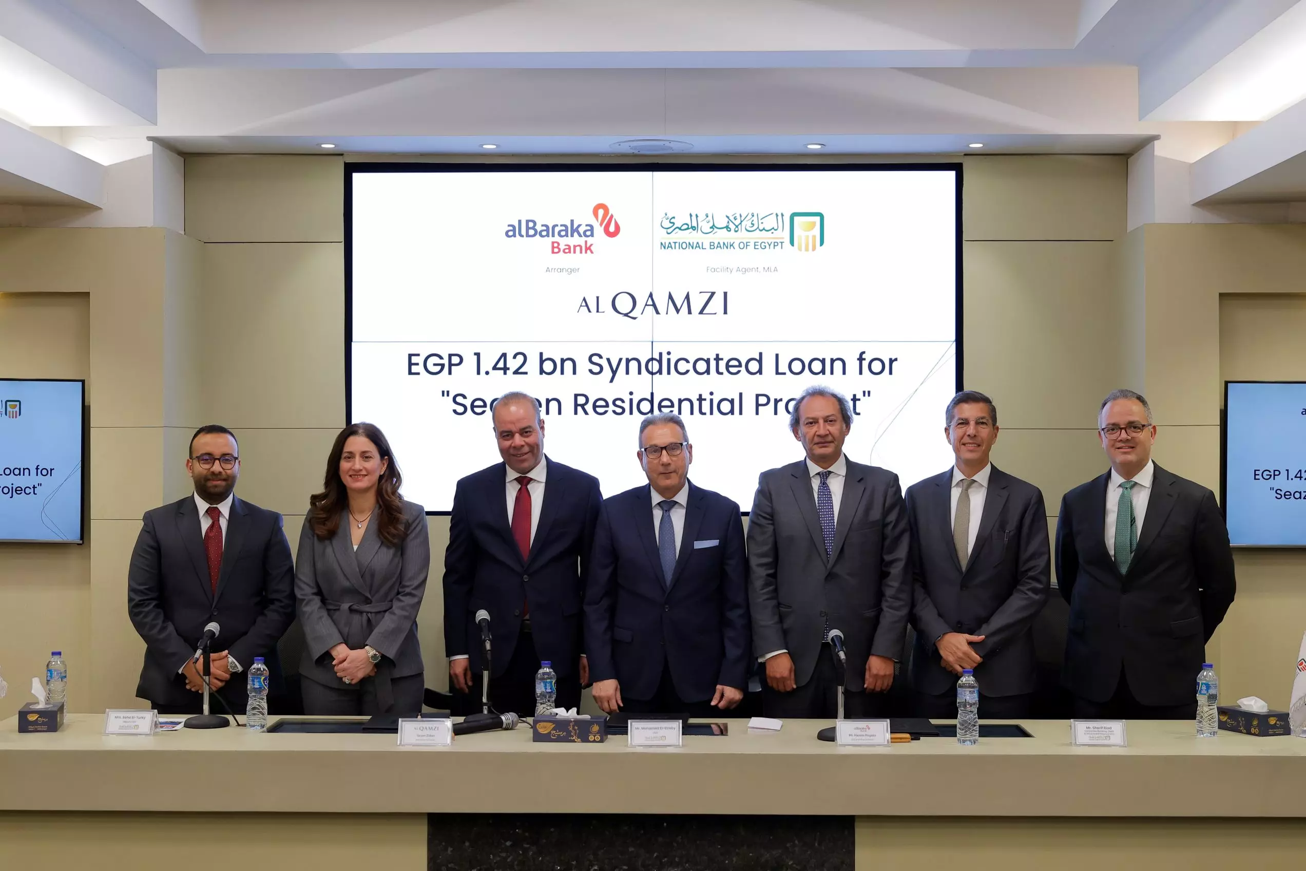 D49faa9549a34e632264bcdcdd8a252c