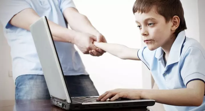 F9ddce692f6ae8b59f3efbb84d55f6df