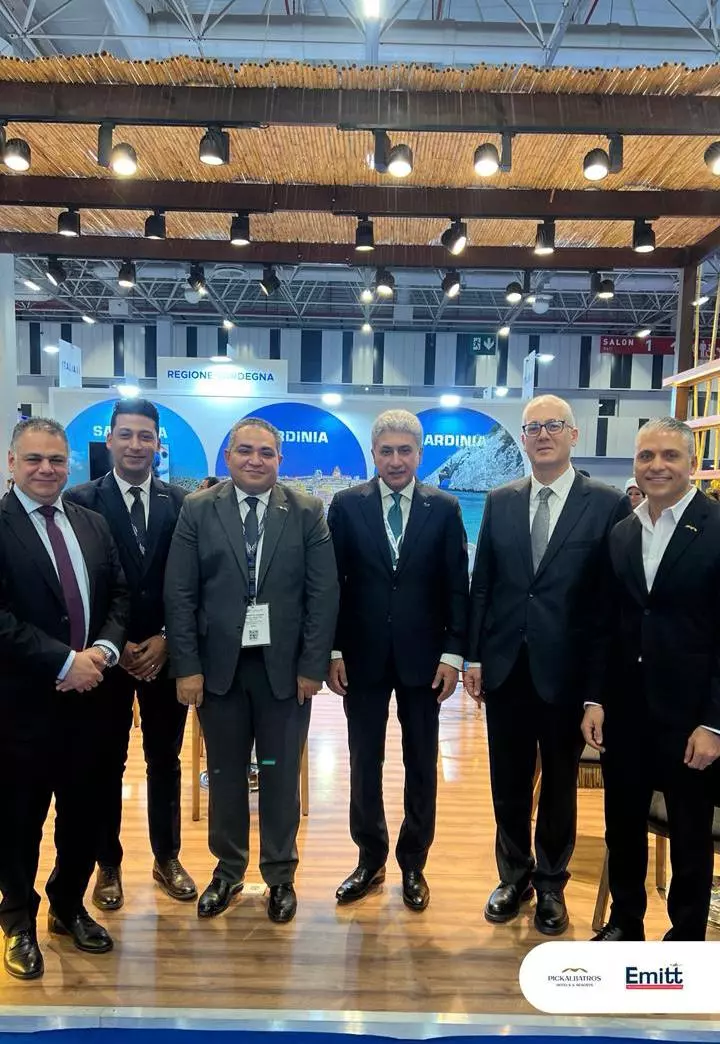 Fcf99991e5cb6dab8d3af73e4133b9d4