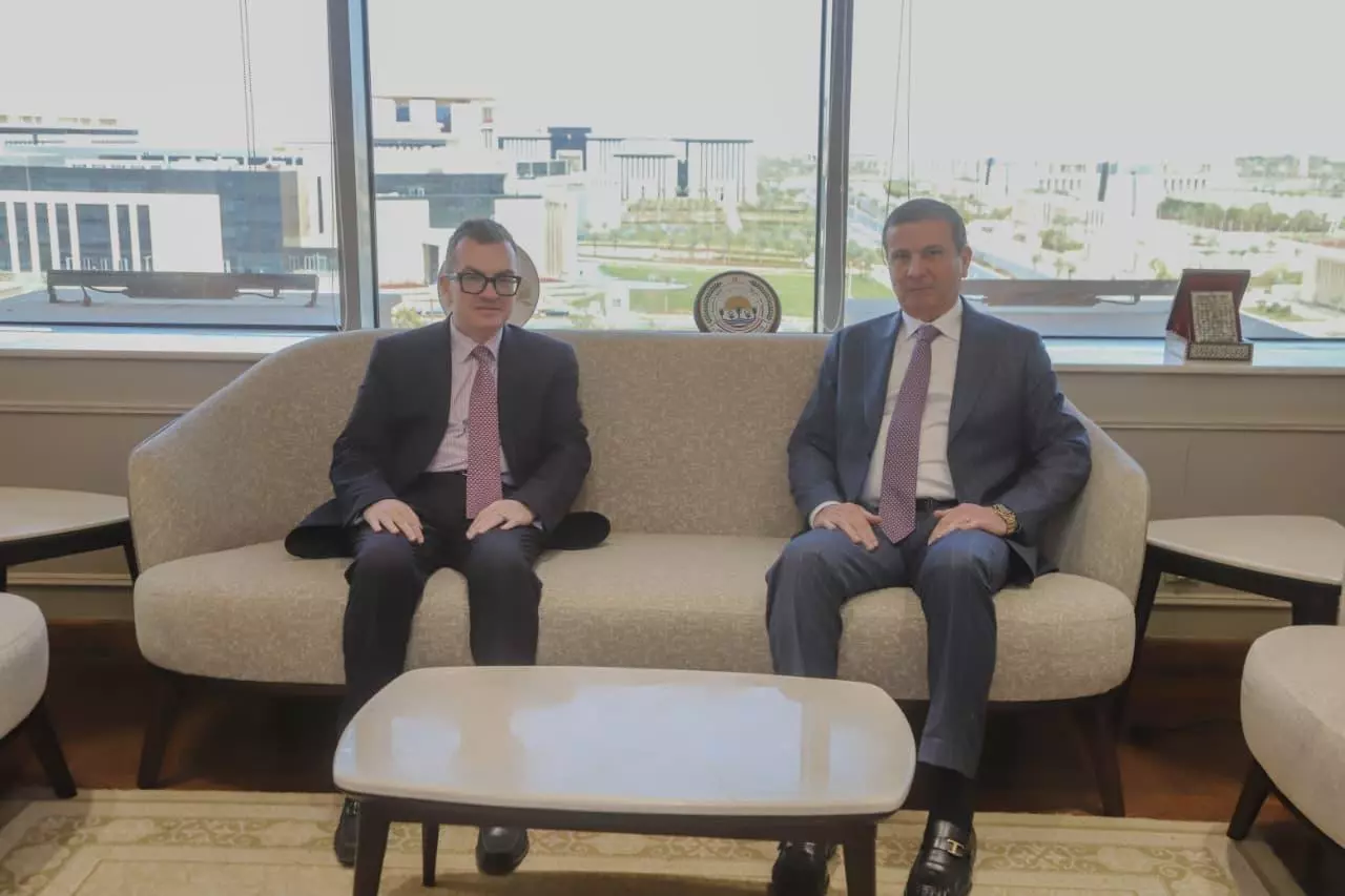 13cf48a7b2a56102370856aa84e29801