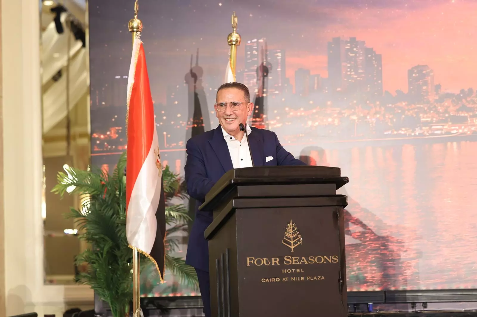 512d7dfcbf62555c6b95689c294458b8