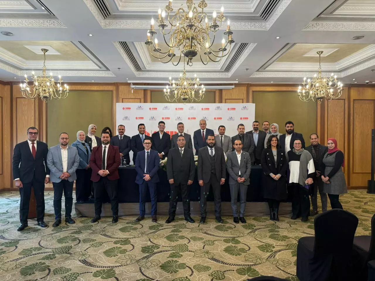 5aff14344425a0b242ce4a92d295e758