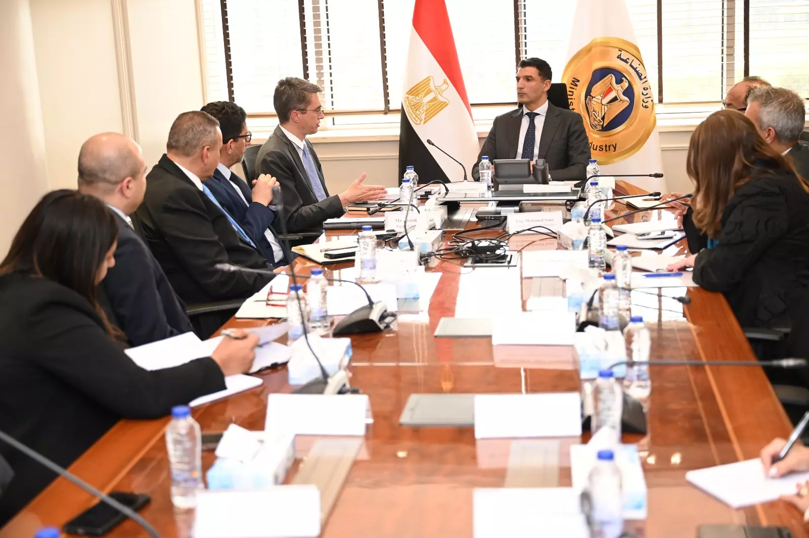 9aeb70afd35f735e579045afed25fab9