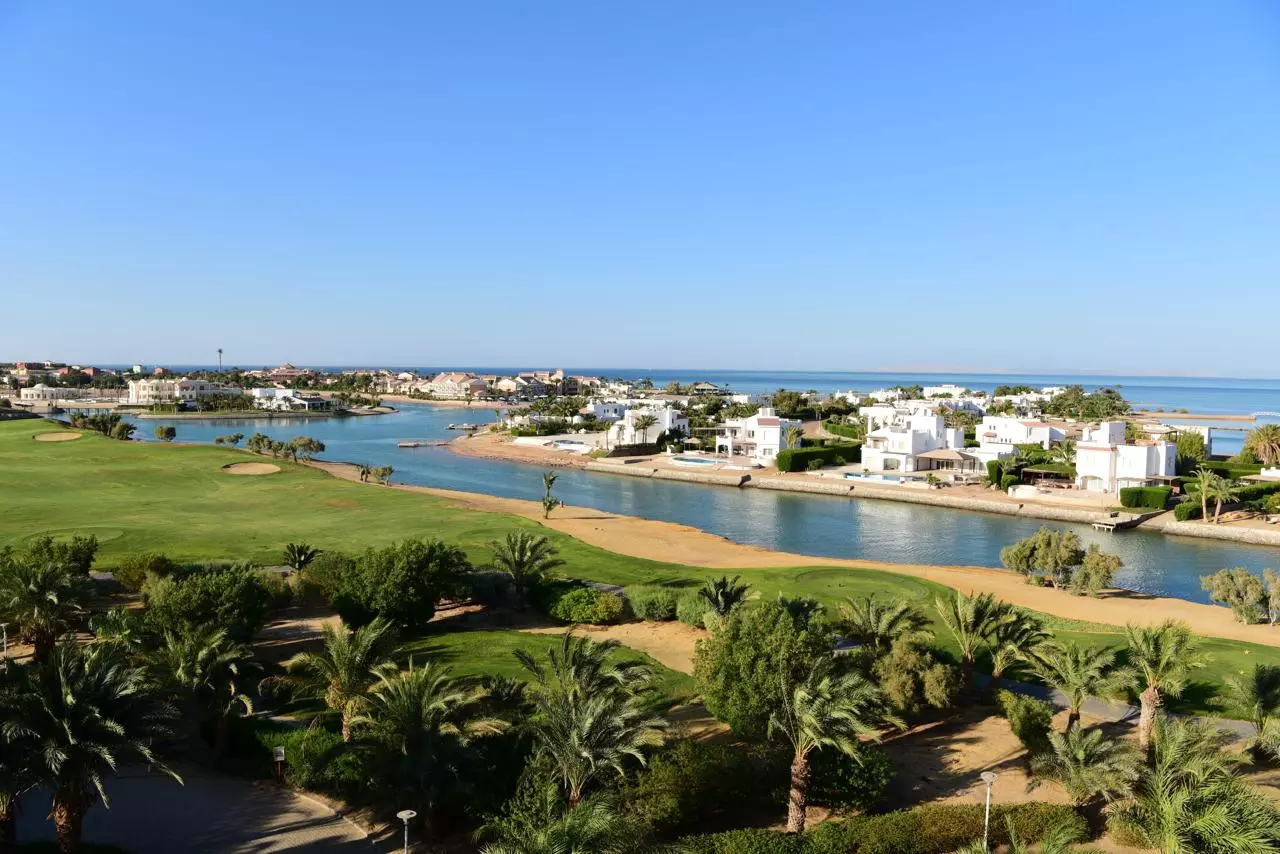 B2e2470ac5fd58990fff7b91cfd3dbe3